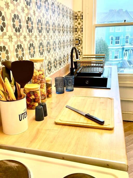 Central St Leonard'S Maisonette St Leonards-on-Sea Екстериор снимка